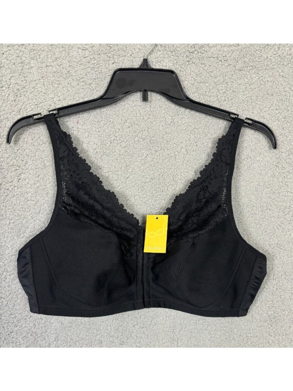 Delimira Women's Wireless Front Closure Bra W003A Black 46B New With Tag's.